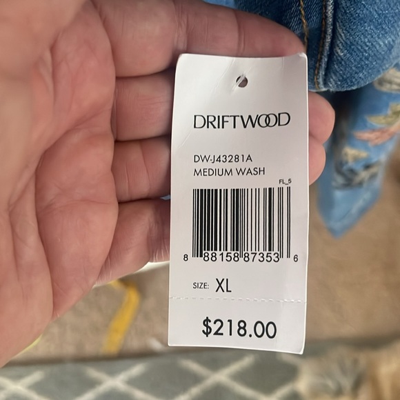 NWT Driftwood embroidered Jean jacket with faux suede accent - Picture 3 of 7